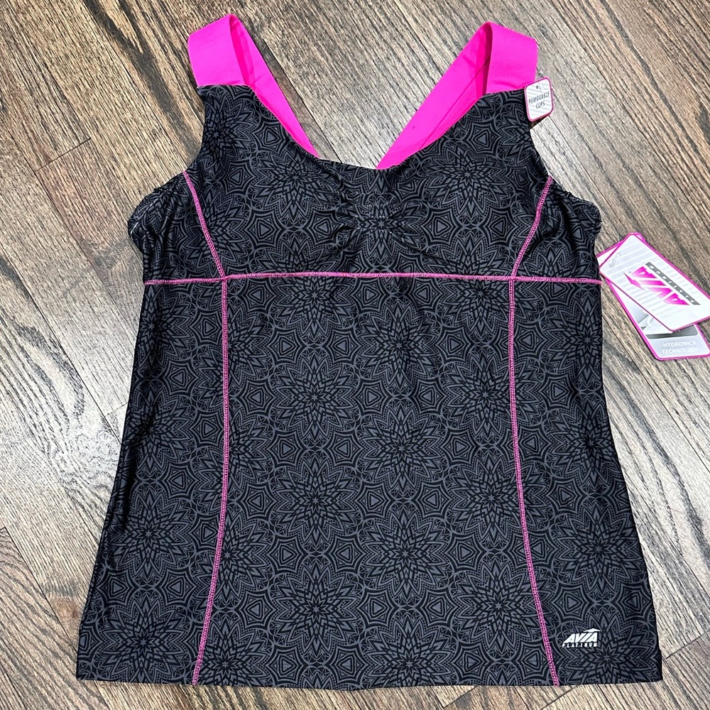 BNWT AVIA Platinum Workout Tank Size L